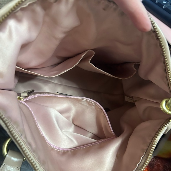 COACH🩷 Ashley gathered leather satchel. - Picture 9 of 9